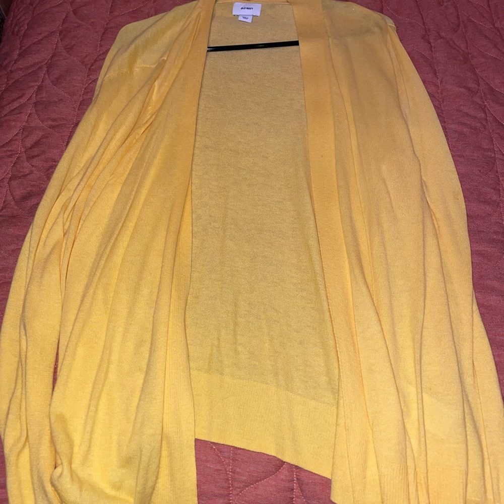 Yellow Old Navy cardigan in a size XL